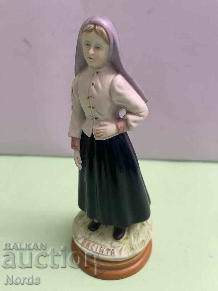 Доставка на Португалска порцеланова фигурка