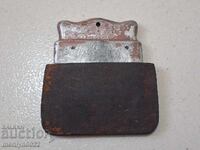 Vintage χτένα για γένια σε θήκη από αλουμίνιο και ατσάλι