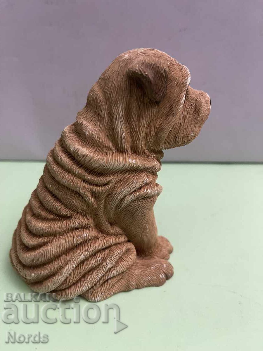 Delivery of Beautiful dog figurine