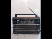Стар транзистор радио Selena B211