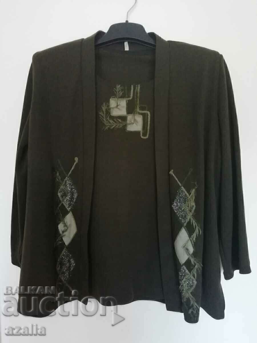 Set de trei piese XL verde oliv pentru femei cu preț € 9.70 | 18.97 BGN