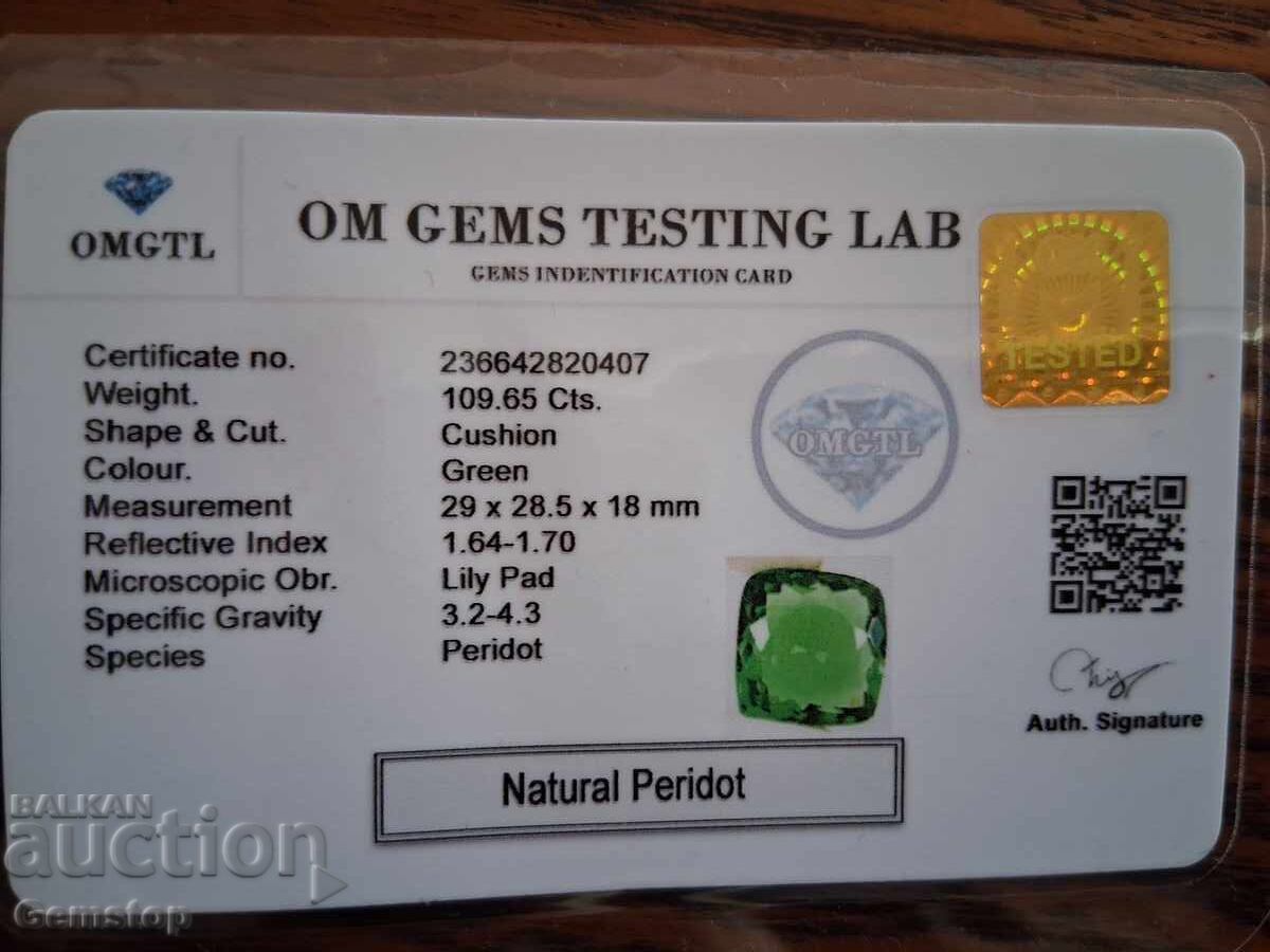 Fără preț de rezervă! 109,65 ct. peridot natural tăietură cushion, certificat OMGTL, de la 1 leu! - 7
