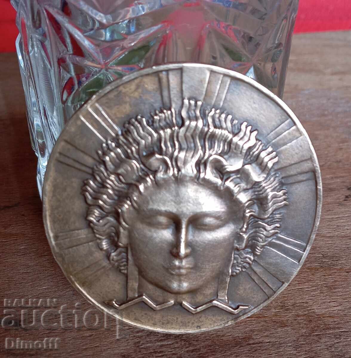 Plachetă medalie din bronz 1932 CPDE cu preț € 20.00 | 39.12 BGN