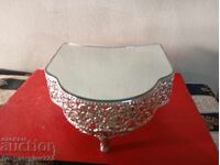 stand, stand în stil art deco