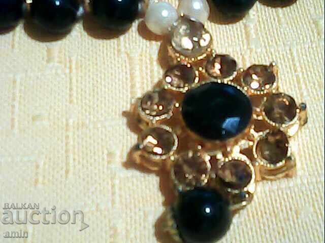 Δημοπρασία παλιό όμορφο επιχρυσωμένο κολιέ με μαργαριτάρια και κρύσταλλα