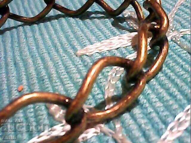 Licitație Veche brățară și inel din bronz