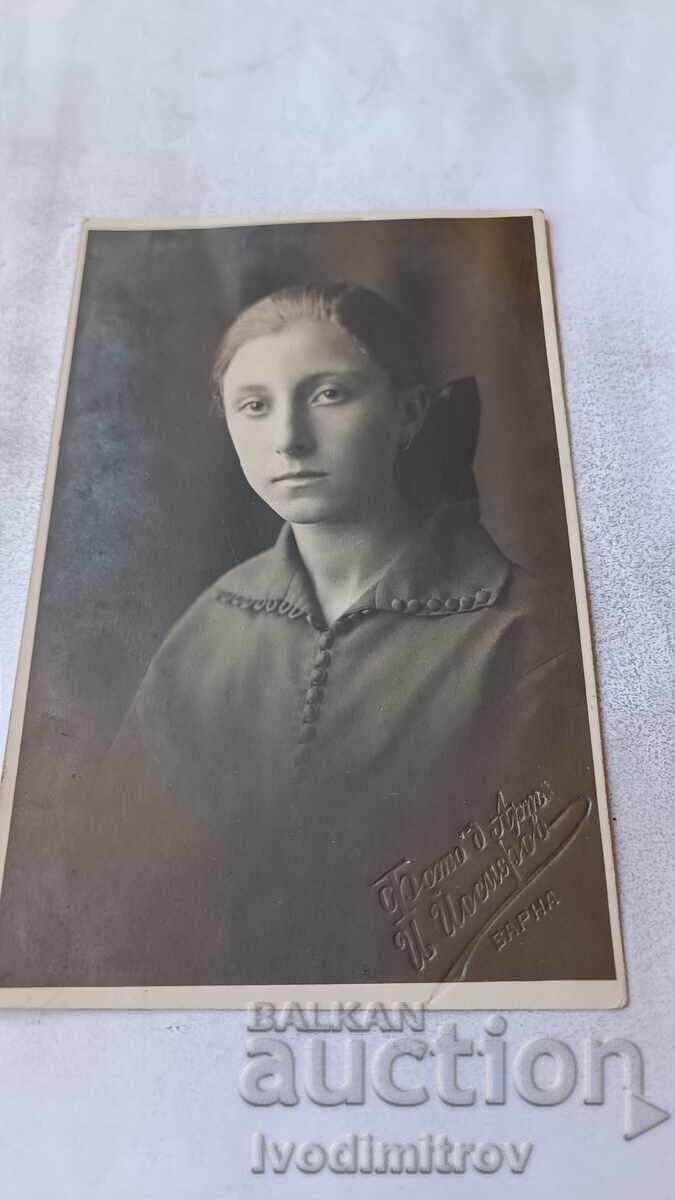 Foto Fată tânără