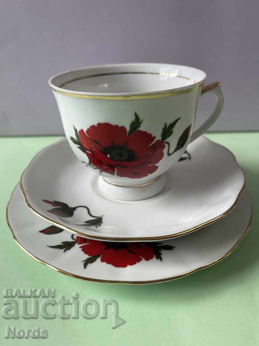 Τριπλό σετ τσαγιού από πορσελάνη με τιμή € 0.01 | 0.02 BGN