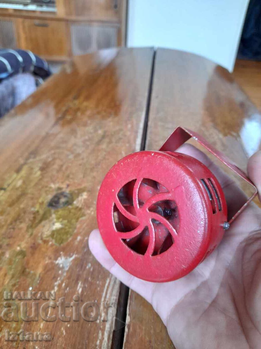 Παλιά σειρήνα με τιμή € 75.00 | 146.69 BGN