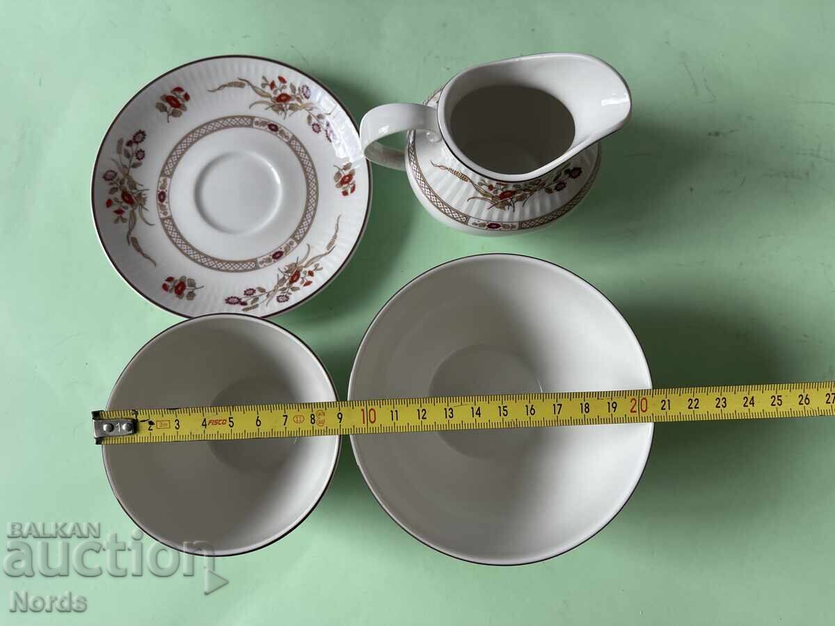 Lot de porțelan Royal Doulton - 5