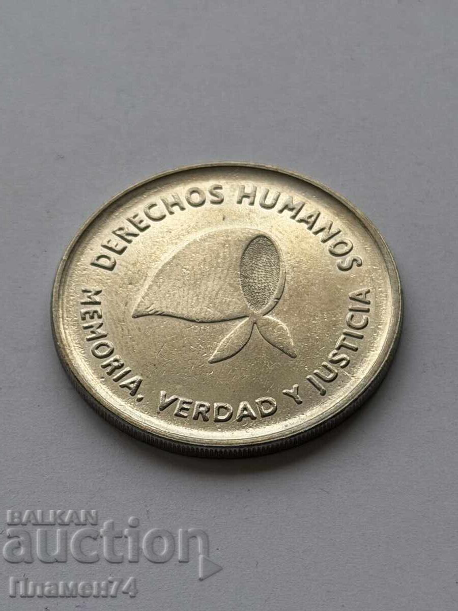 2 pesos 2006 Argentina Drepturile omului cu preț € 6.00 | 11.74 BGN