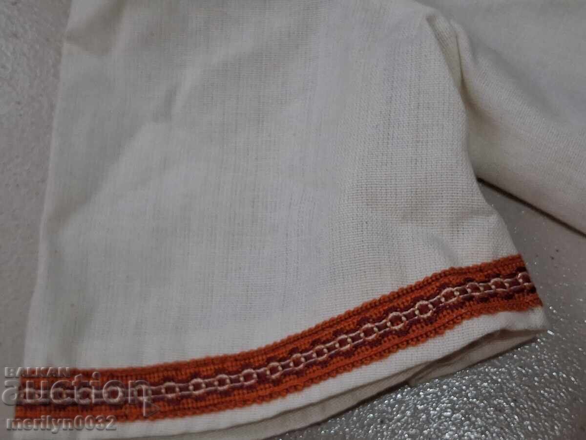 Livrarea Cămașă pentru copii cu broderie bulgărească, costum popular, broderie