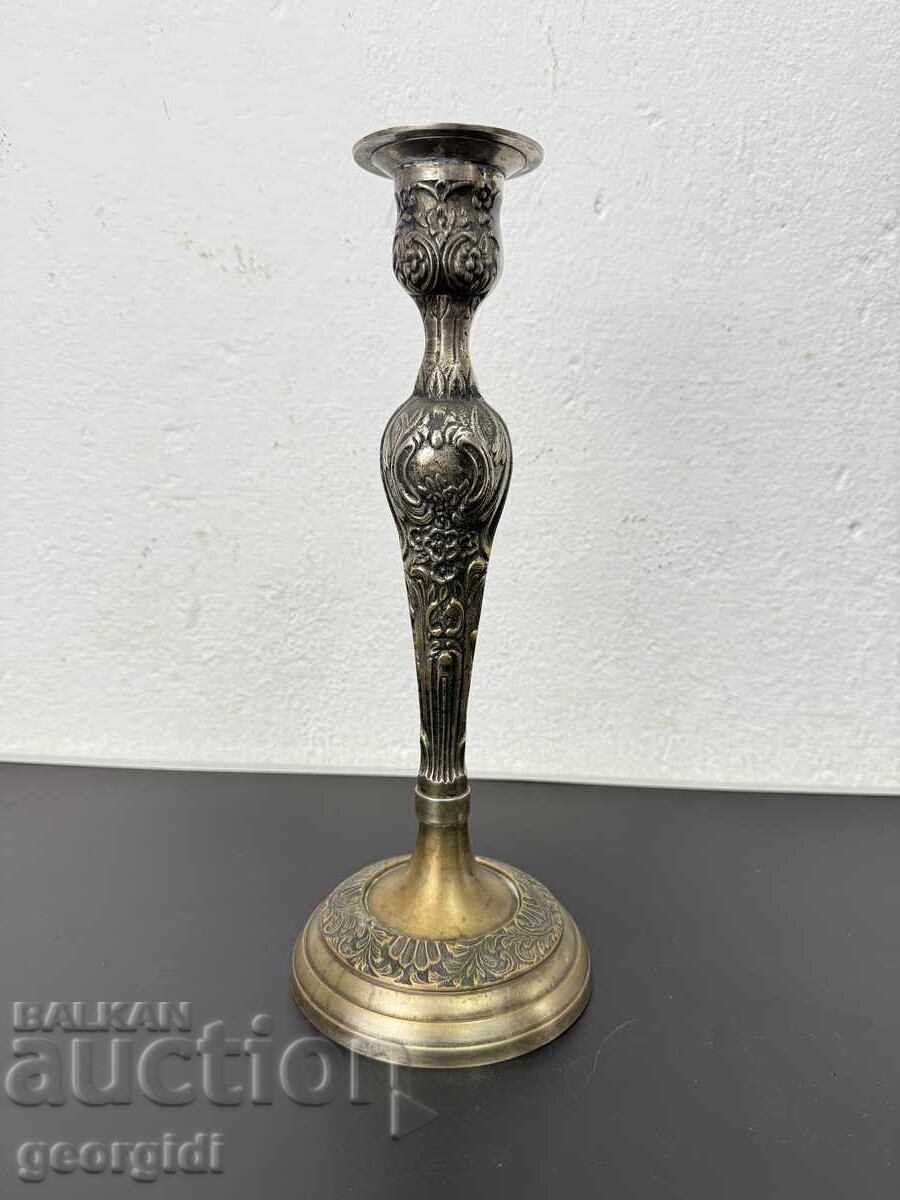 Auction  Richly ornamented bronze candlestick. No. 8119