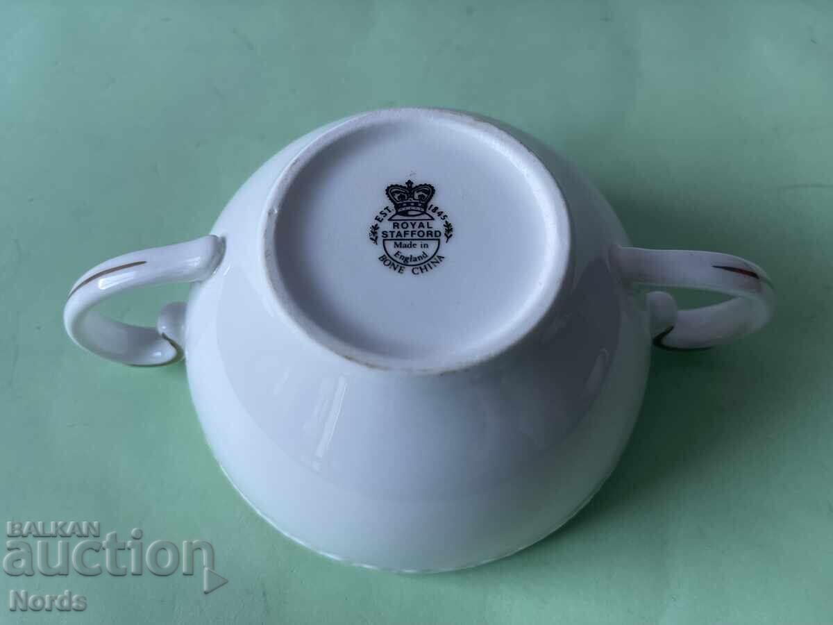 Delivery of Royal Stafford bouillon bowl