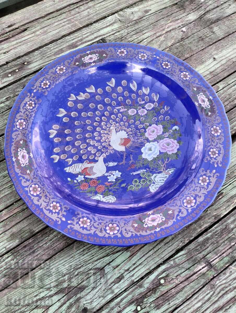 Farfurie veche mare din porțelan pictată manual