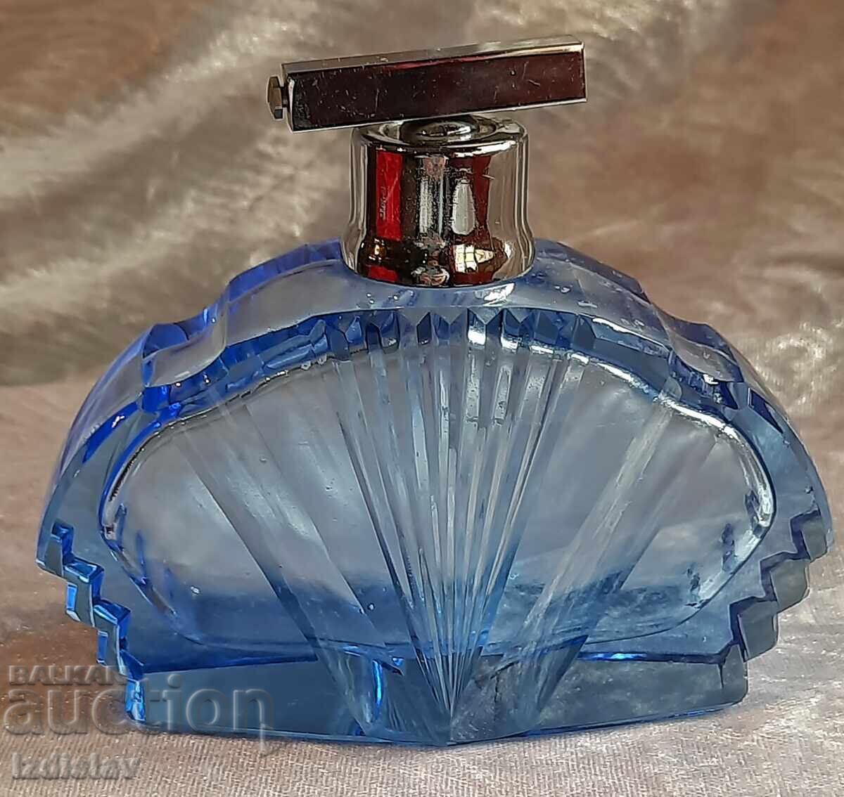 Sticluță de parfum Art Deco cu preț € 35.00 | 68.45 BGN Sticluță de parfum Art Deco cu preț € 35.00 | 68.45 BGN