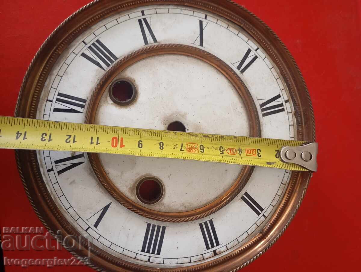 Față de ceas de perete cu preț € 10.00 | 19.56 BGN Față de ceas de perete cu preț € 10.00 | 19.56 BGN