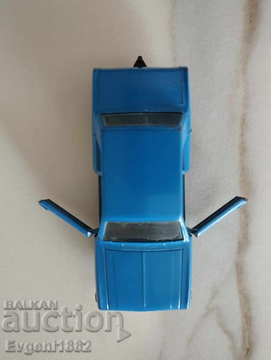 Ford Cortina Matchbox made in Bulgaria Matchbox Cart cu preț € 52.00 | 101.70 BGN