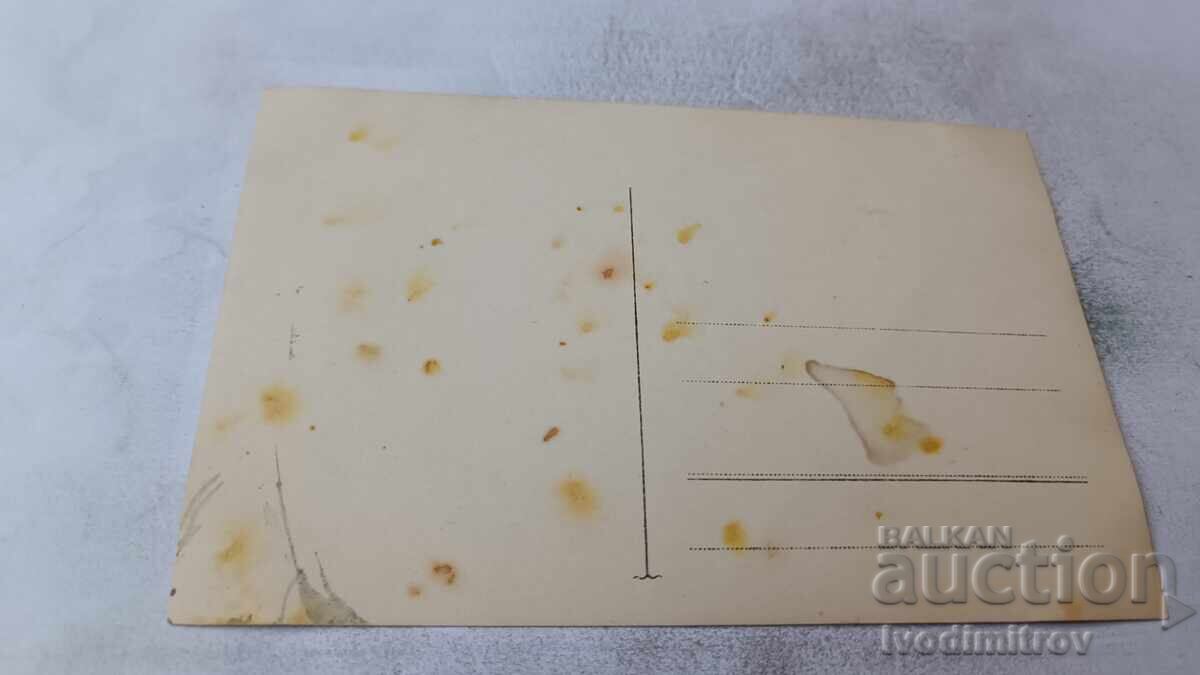 Photo Three young girls in winter coats in the park with price € 1.08 | 2.11 BGN