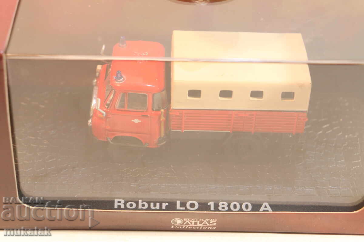 Аукцион 1/72  ATLAS   ROBUR  КАМИОН ПОЖАРНА   МОДЕЛ КОЛИЧКА