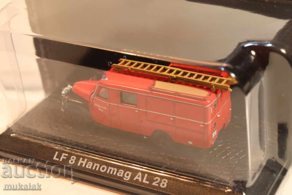 Доставка на 1/72  HANOMAG  КАМИОН ПОЖАРНА   МОДЕЛ КОЛИЧКА