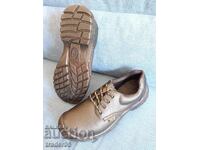 Safety shoes size 43 - steel toe, waterproof