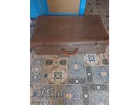 Vintage German suitcase (circa 1930–40)