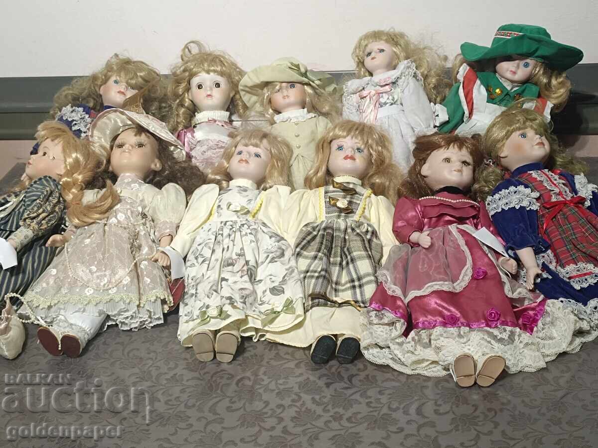 Εκποίηση №32 Πορσελάνινες κούκλες