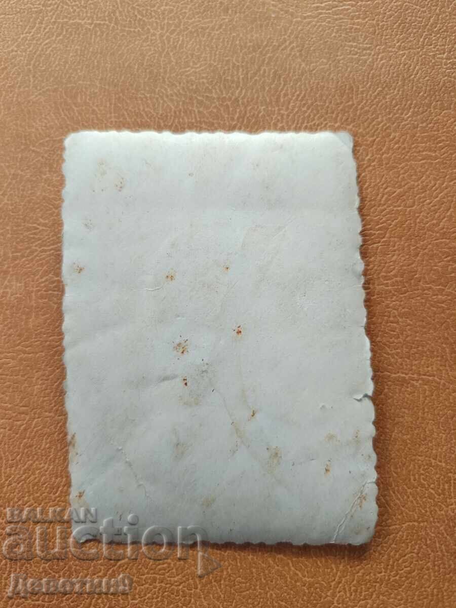 Cuplu căsătorit devotat din sat cu preț € 3.60 | 7.04 BGN