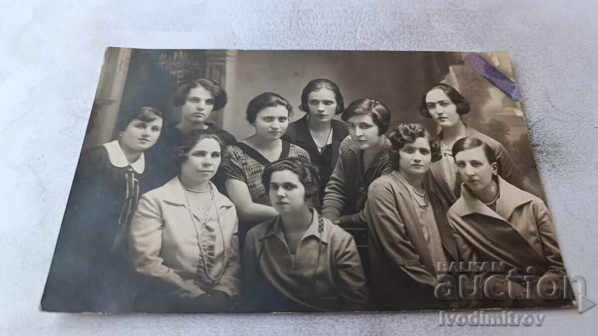 Photo Sofia Female Students 1928