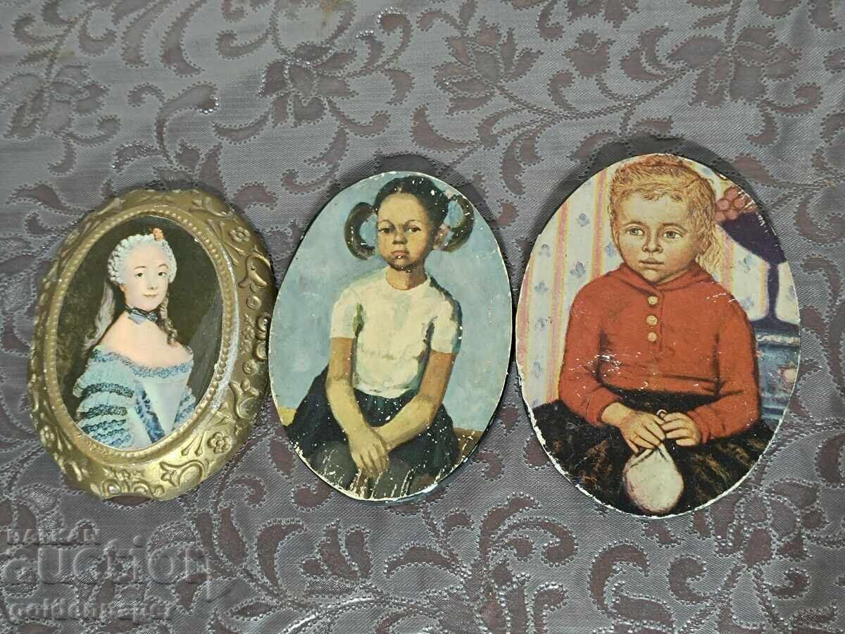 Vânzare nr. 40 Tablouri ovale din ghips cu preț € 5.00 | 9.78 BGN