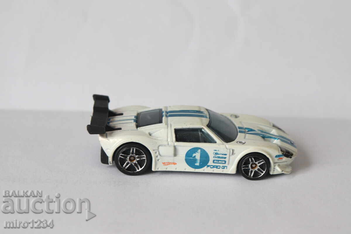 Livrarea MAȘINUȚĂ JUCĂRIE MODEL HOT WHEELS FORD GT