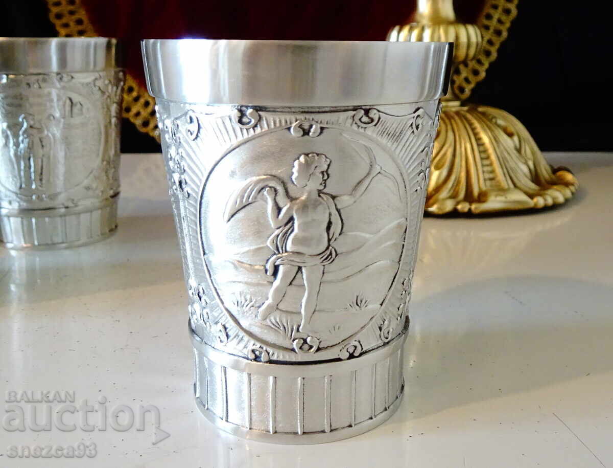 Livrarea Pahare de vin din cositor Înger, Trompetist, Puști