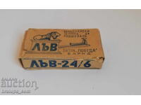 Канцеларски телчета за подшиване Лъв ТПК Победа Варна