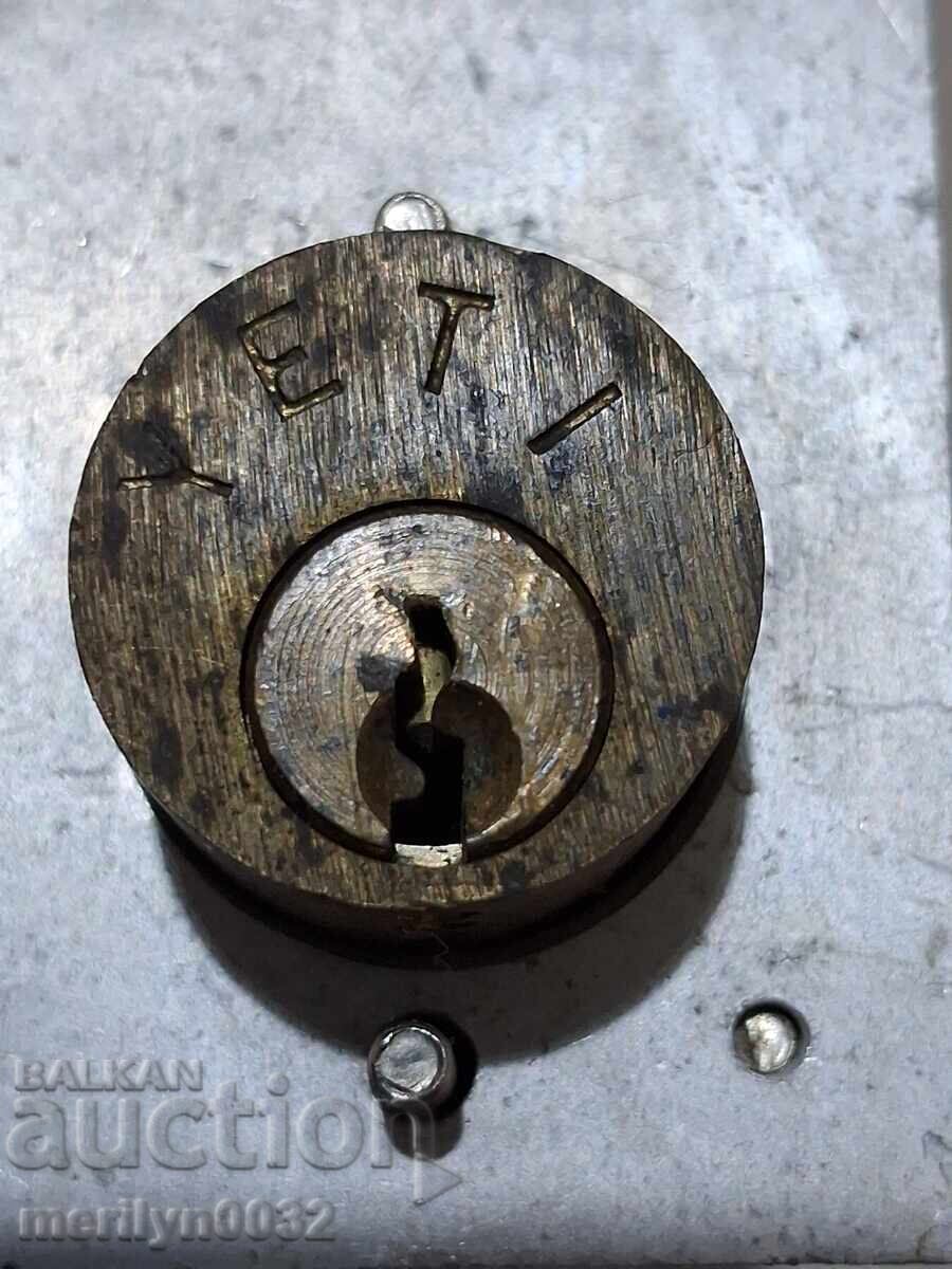 Încuietoare veche YETI cu cheie pentru dulap, anii '70-'80 ai secolului XX - 5