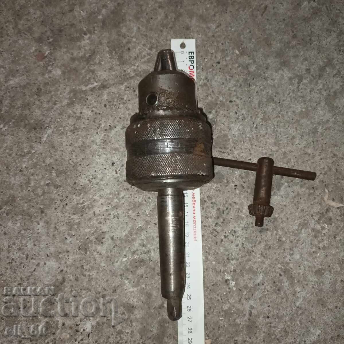 Drill chuck with key, working - 5