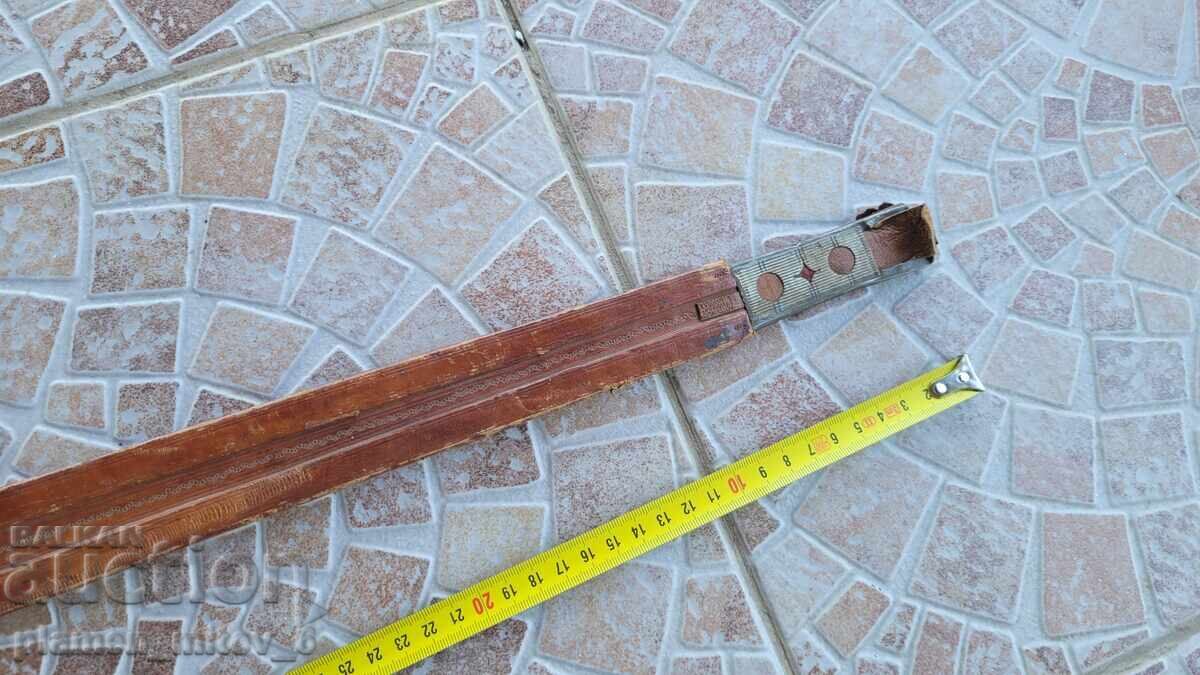 Licitație Sabie, spadă, takuba