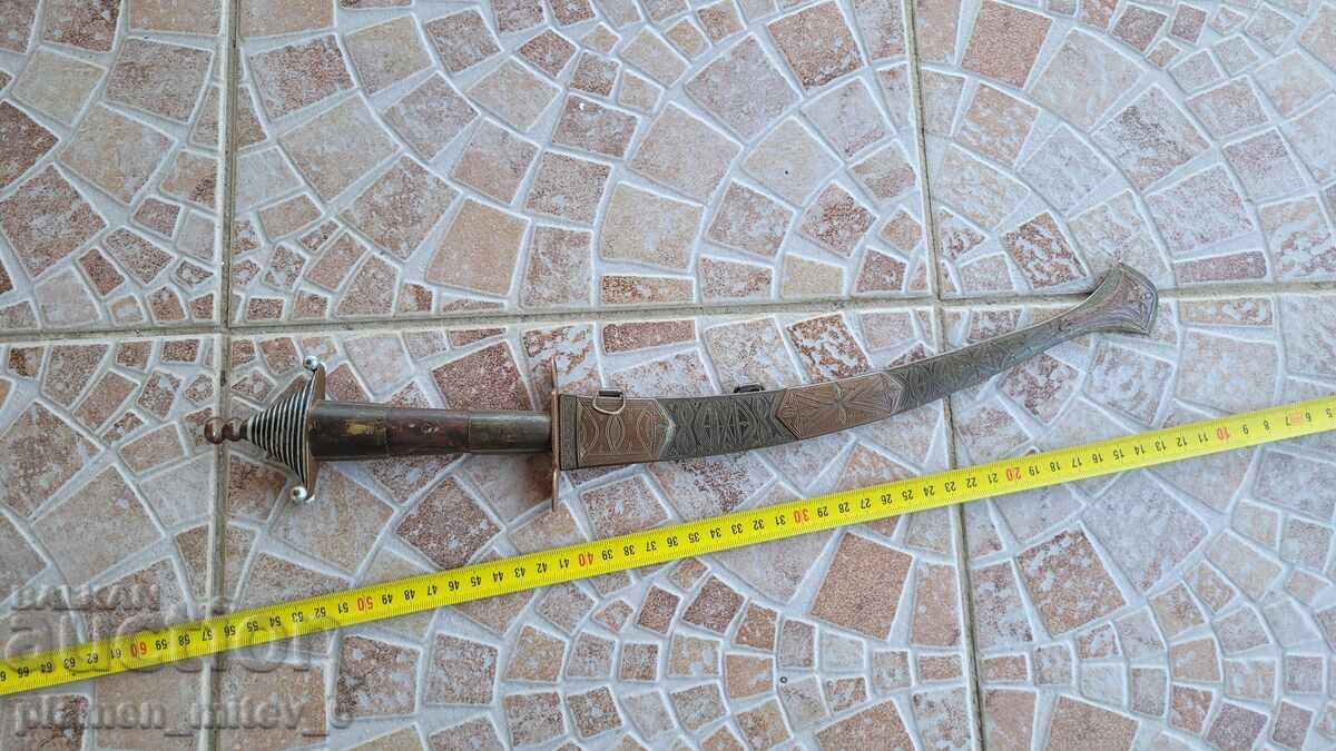 Μαχαίρι, καμά, στιλέτο, μαχαίρι Τουαρέγκ