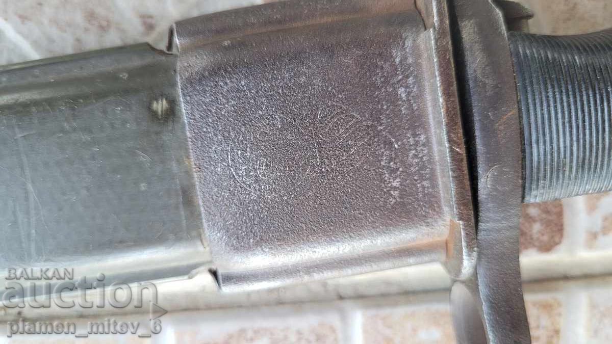 Baionetă, cuțit, baionetă cu preț € 160.00 | 312.93 BGN