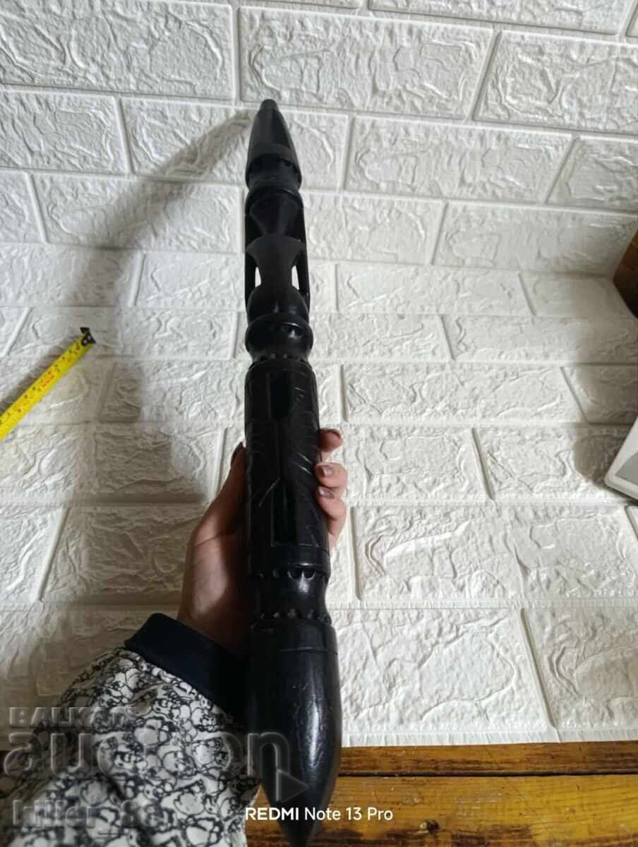Доставка на Ритуална статуетка на Даяките