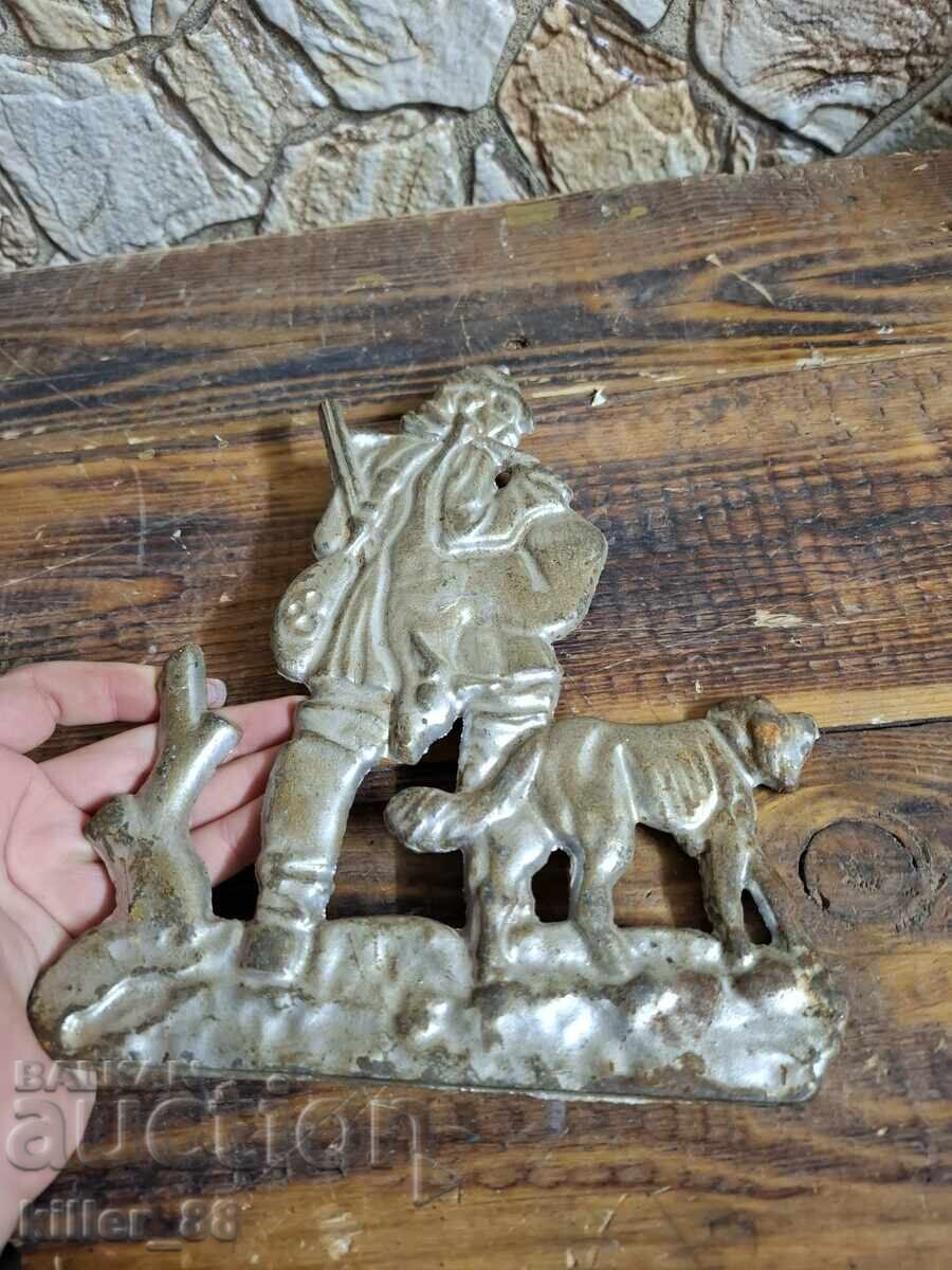 Старо метално пано ловни мотиви - 7