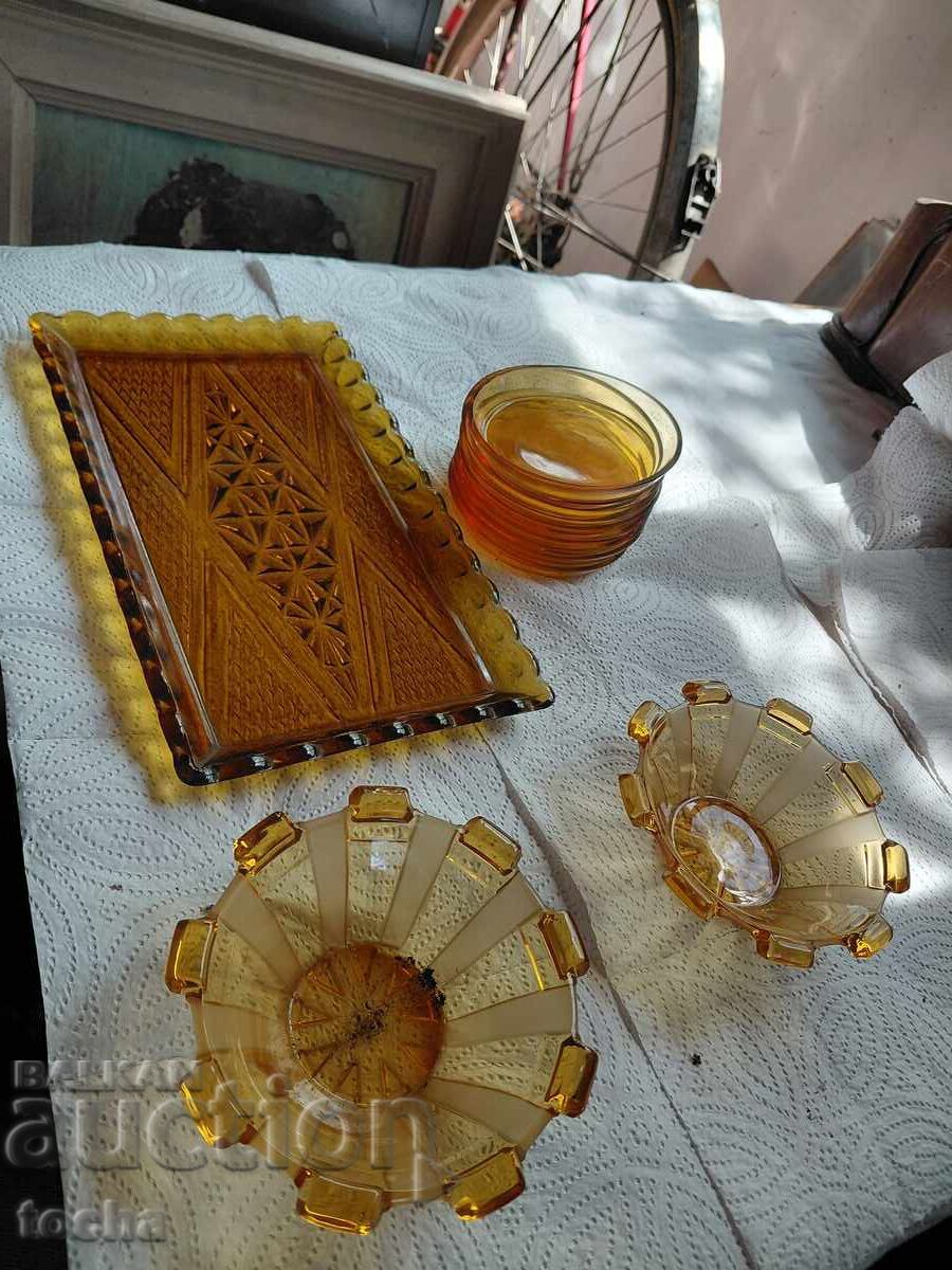piese dintr-un set pentru servirea dulceaței, bine păstrate cu preț € 0.01 | 0.02 BGN