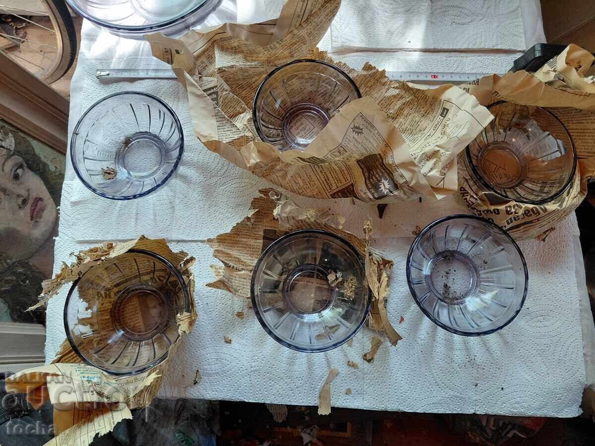 Σετ από παλιές κούπες, διατηρημένες με τιμή € 0.01 | 0.02 BGN