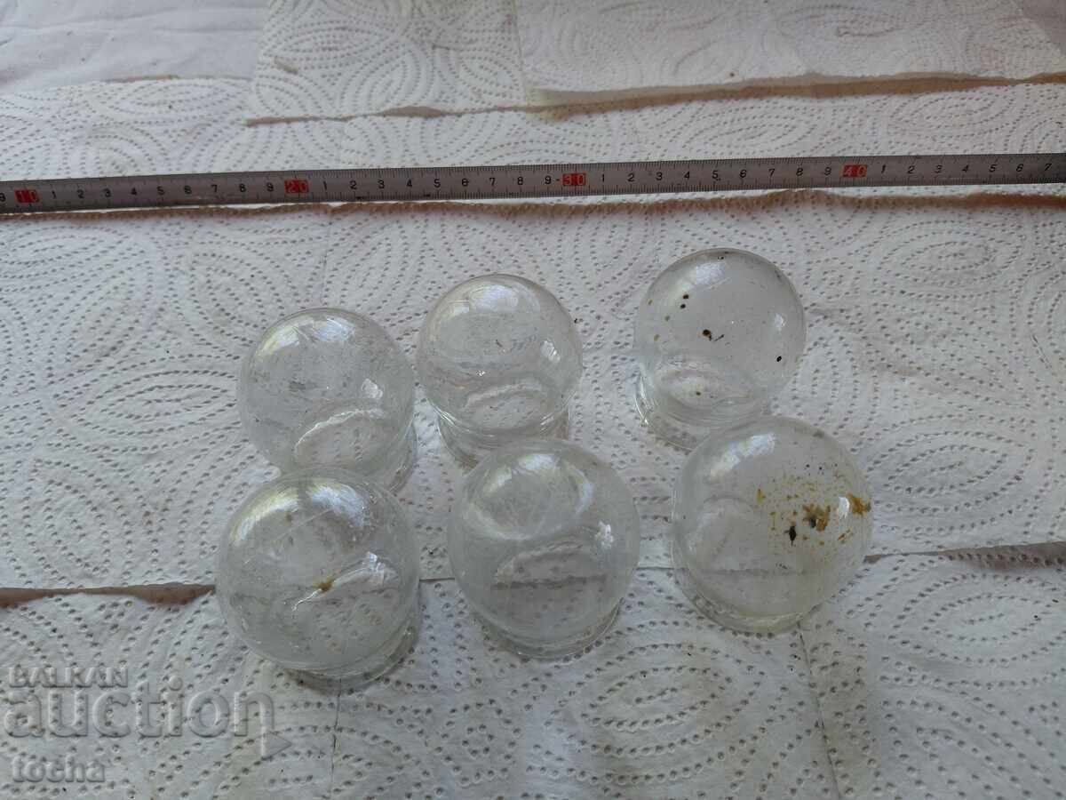 Set de ventuze vechi, bine păstrate