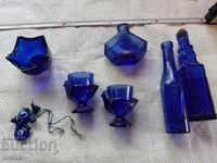 Set, sticlă albastră, păstrat