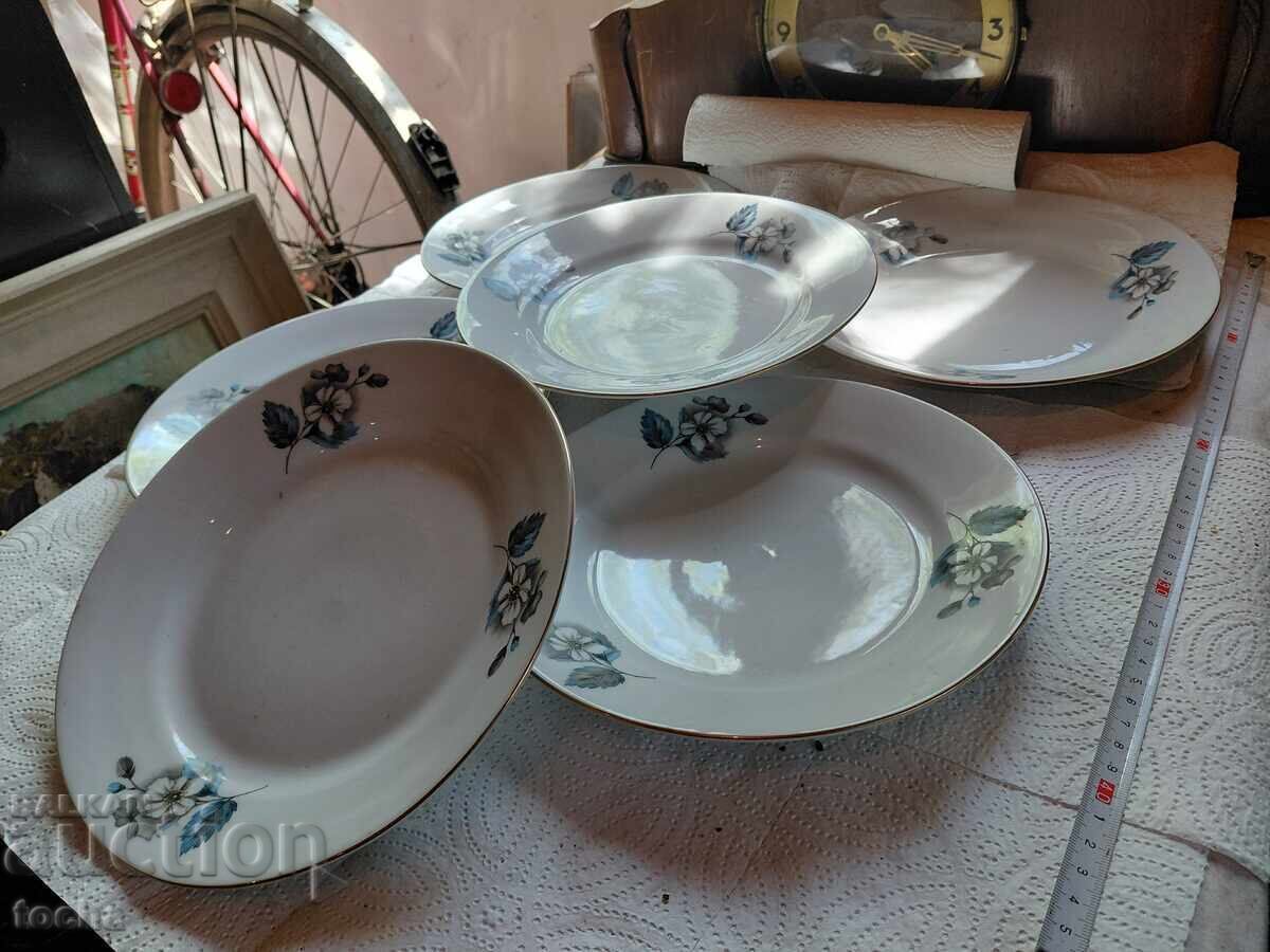Аукцион стар български порцелан , сет чинии