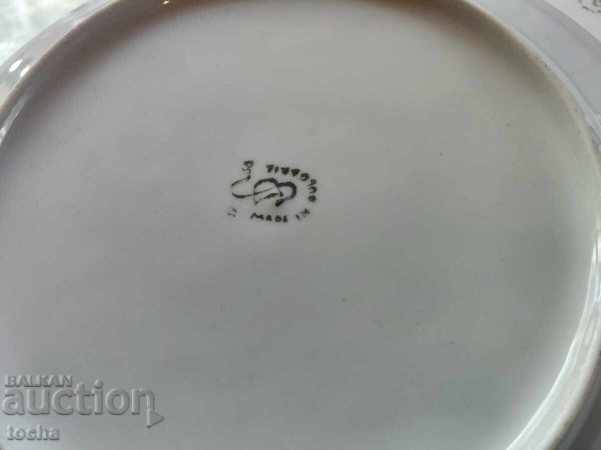 стар български порцелан , сет чинии - 6
