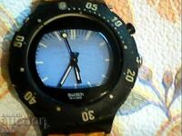 Beautiful 4-hour Swatch watch works perfectly