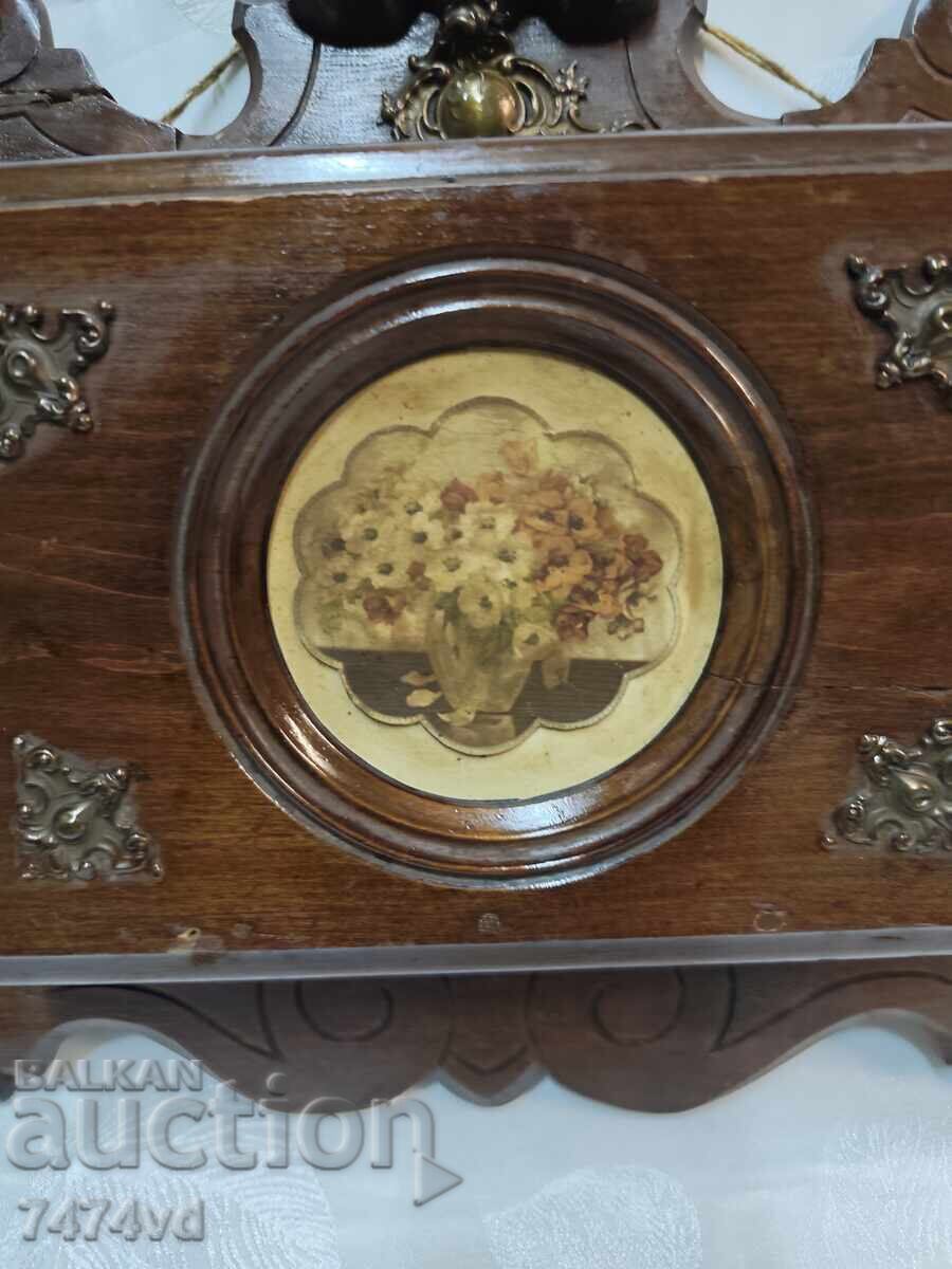 Аукцион Антикварен стенен държач за вестници и списания (края на XIX