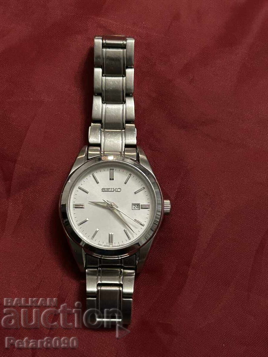 Дамски часовник Сейко като нов!